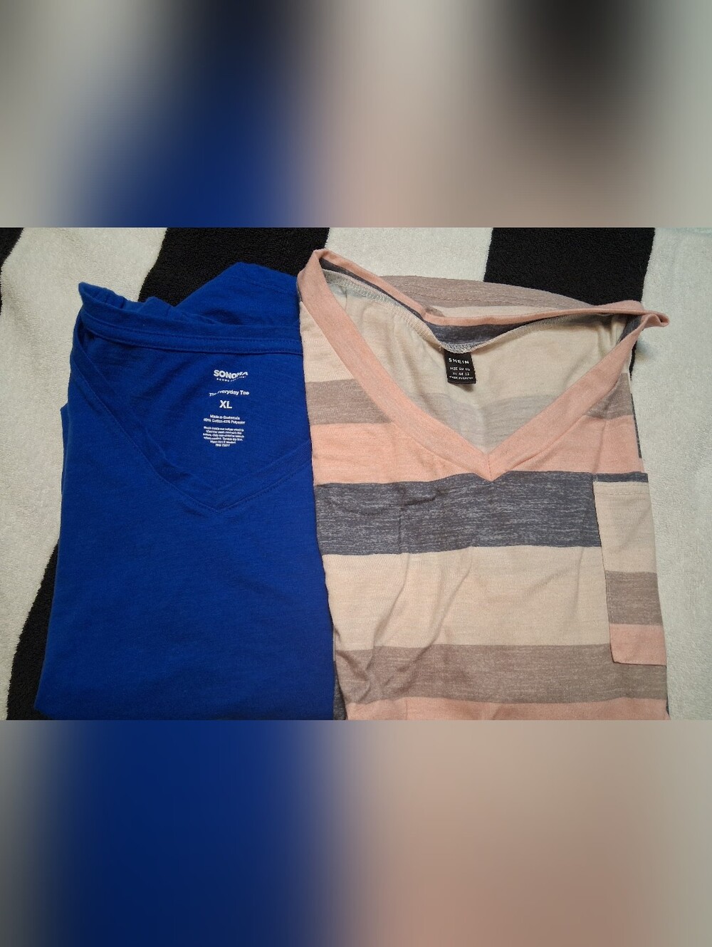 2 Pack Women's Tshirt Size XL